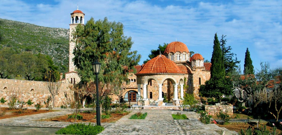 Ιερά Μονή Αγίου Εφραίμ Νέας Μάκρης